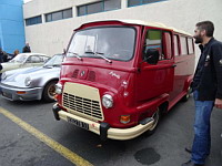 Renault Fourgonnette (prise en 2016 a Albi) (1)